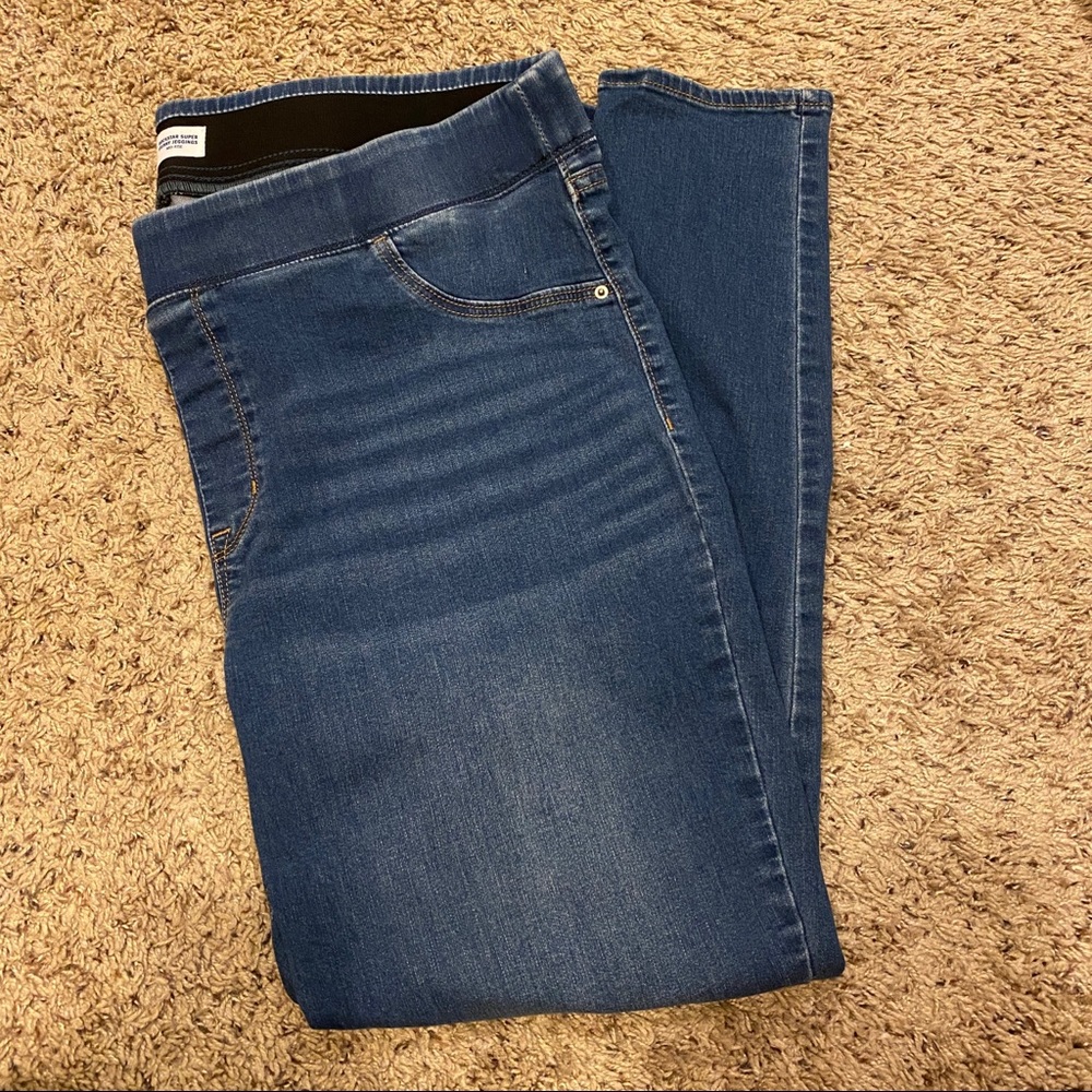 Old Navy, pull on jeggings